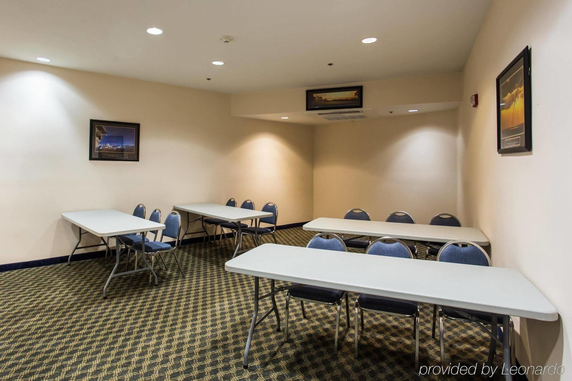 Quality Inn & Suites Fresno Northwest Extérieur photo